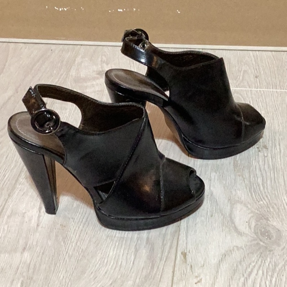 Bewild Shoes